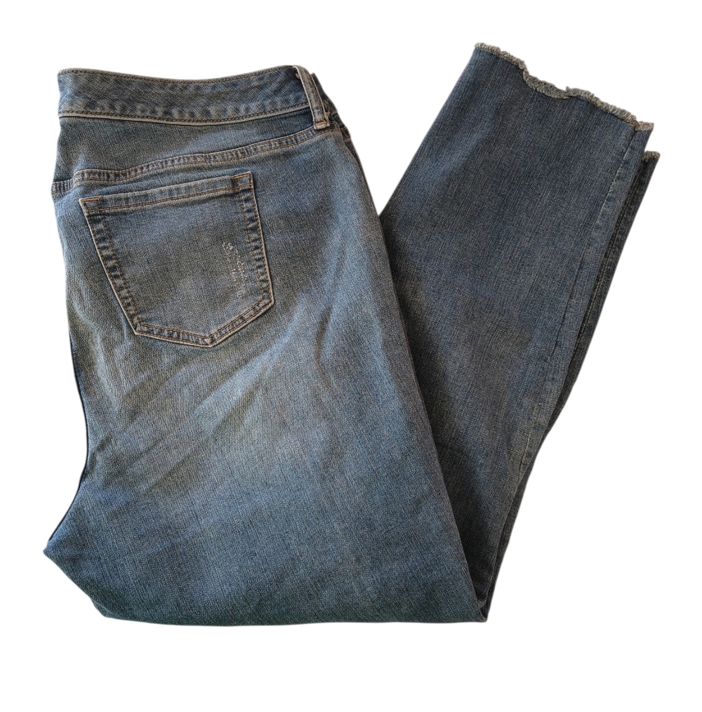 torrid Cropped Straight Leg Jeans Size 16